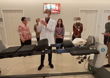 Eka Hospital Punya Alat Canggih Operasi Tulang Belakang