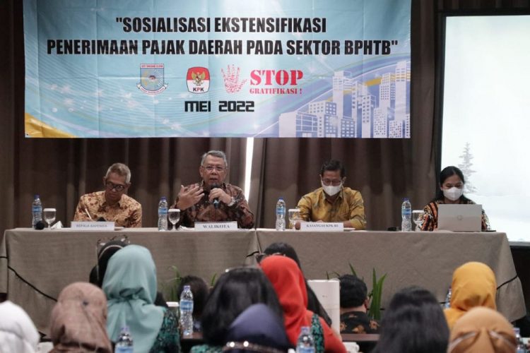 Sosialisasi ekstensifikasi penerimaan pajak daerah sektor BPHTB. (RAY)
