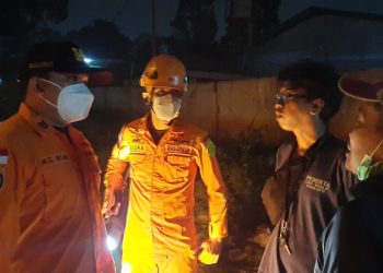 Bocah 4 Tahun Di Kota Tangerang Terseret Arus Kali Sabi, Puluhan Personil Diterjunkan