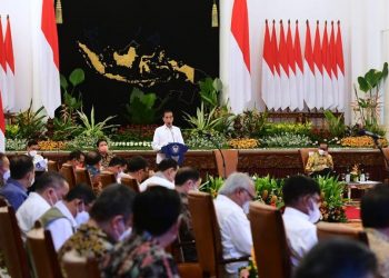 Presiden Jokowi Sampaikan Enam Arahan dalam Sidang Kabinet Paripurna