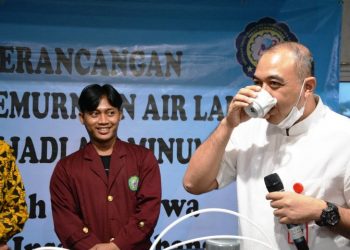 Mahasiswa Tangerang Ciptakan Alat Penyaring Air Laut Siap Minum