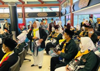 Ratusan Calon Jemaah Haji Diberangkatkan dari Bandara Soekarno-Hatta