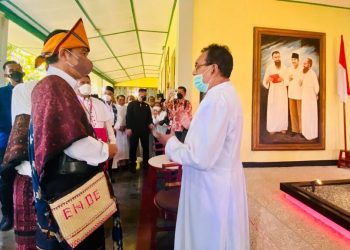 Mengenang Kehangatan Dua Sahabat Bung Karno di Serambi Soekarno