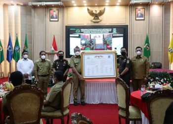 Wujudkan Daerah Bebas KKN, Pemkot Tangsel Tandatangani Pakta Integritas dengan Kejari