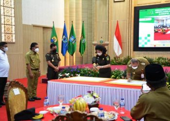 Pemkab Tandatangani Pakta Integritas dengan Kejari Kabupaten Tangerang