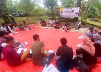 Tingkatkan Pengetahuan Kesiapsiagaan Bencana di Banten Selatan, UMN Beri Pelatihan Mobile Journalism