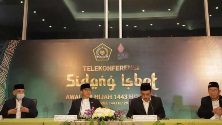 Wamenag Zainut Tauhid Sa'adi memberikan ketenangan pers hasil sidang isbat Iduladha 1443H