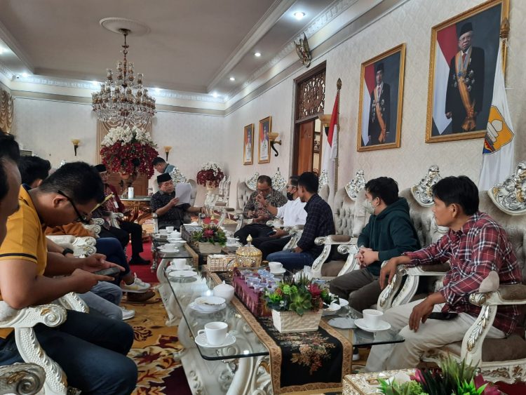 Pengda JMSI Jambi saat audiensi dengan Gubernur Al Haris. (IST)