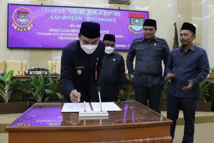 Rapat Paripurna DPRD Kabupaten Tangerang. (RIK)