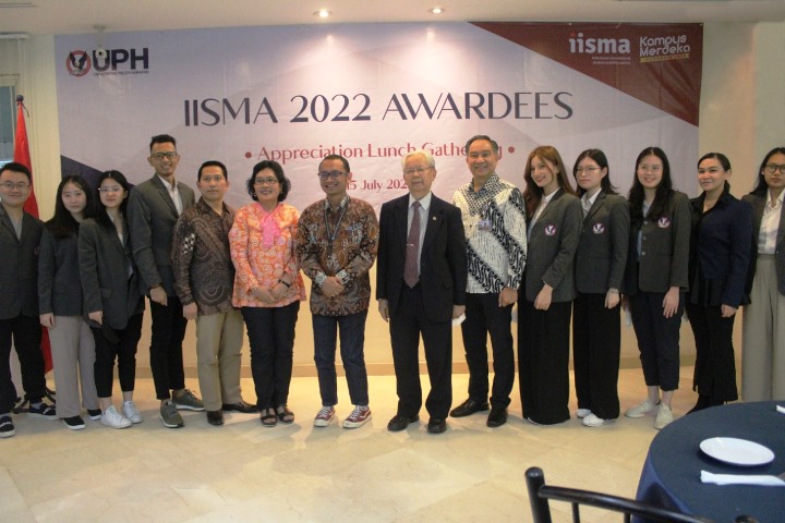 Mahasiswa Universitas Pelita Harapan yang menerima beasiswa IISMA 2022. (IST)
