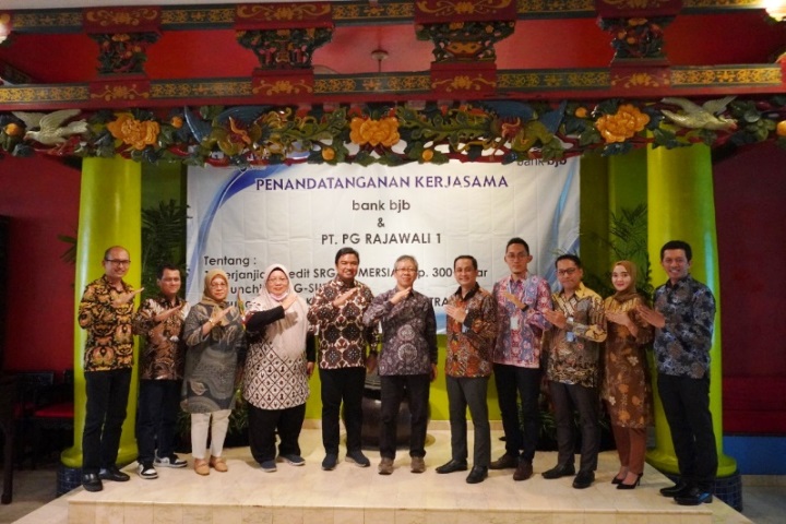 Penandatanganan Perjanjian Kredit antara bank bjb dengan PT Pabrik Gula Rajawali I. (IST)
