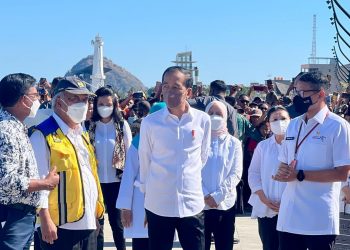 Di Labuan Bajo, Presiden Jokowi Tinjau Proyek Pengembangan Sarana Hunian
