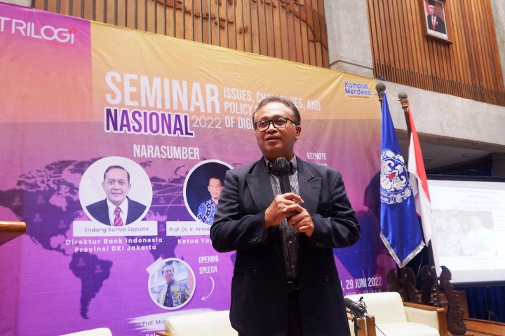 Rektor Universitas Trilogi Prof. Mudrajad Kuncoro. (IST)