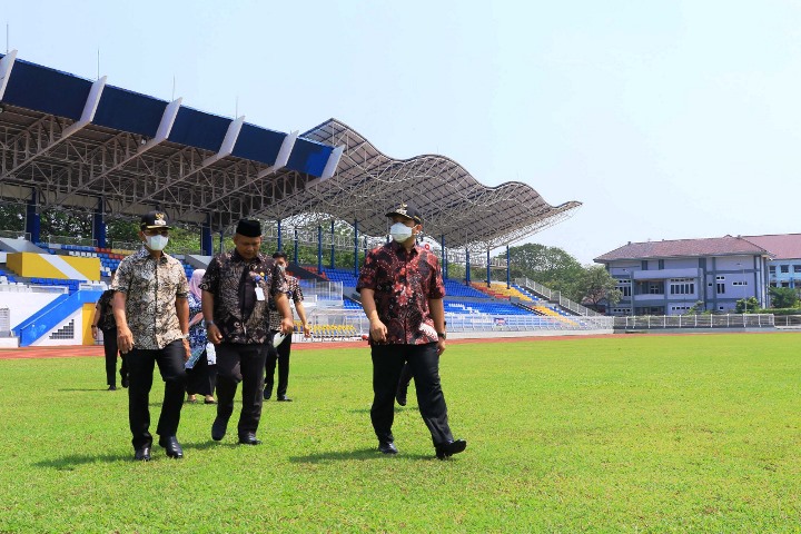 Walikota Tangerang, Arief R. Wismansyah mengecek salah satu venue Porprov Banten. (IST)