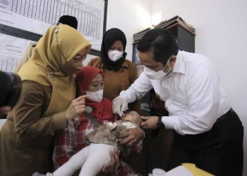 Walikota Arief Ajak Orang Tua Imunisasi Anak