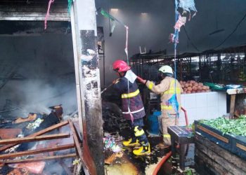 Pasar Sentiong Balaraja Hangus Dilahap Api