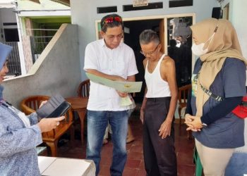 Penerima Sakit dan Lansia, Sertipikat PTSL Diantar ke Rumah Pemilik