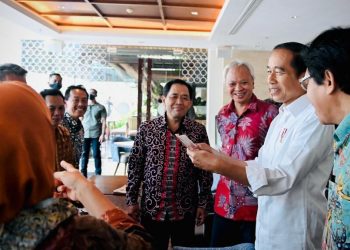 Kesaksian Teman Kuliah Jokowi di UGM
