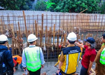 Kendalikan Banjir, Puri Bintaro Indah Dibangun Turap