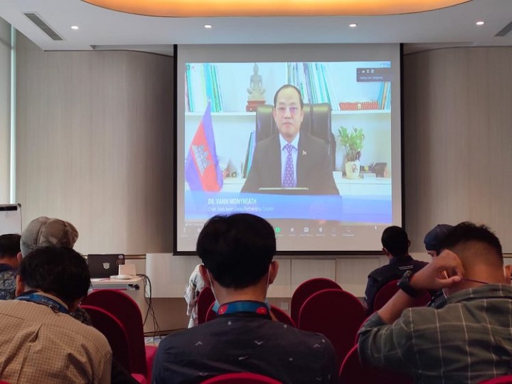 Presiden PNLG, Le Quang Nam