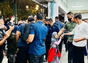 Presiden Jokowi Sapa Masyarakat di Kawasan Malioboro Yogyakarta