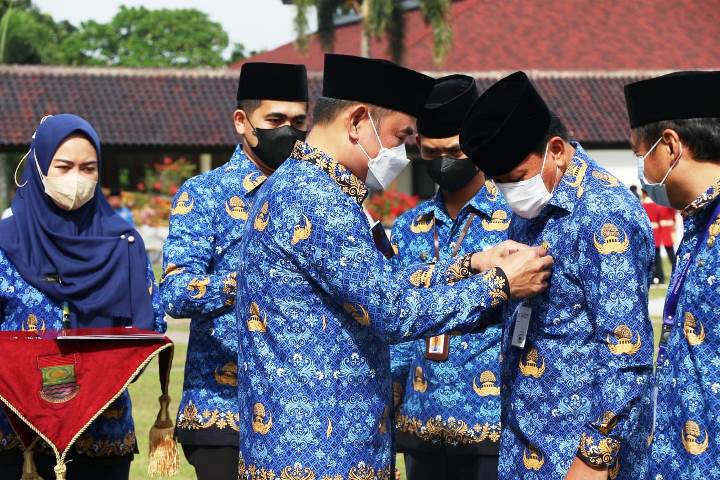 Apel peringatan Hari Korpri ke-51 di Pemkab Tangerang. (RIK)