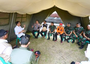 Jokowi Instruksikan Jajarannya Buka Akses Daerah Terisolasi Akibat Gempa Cianjur