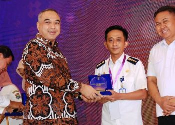 Bupati Zaki Buka Rakor Evaluasi Kinerja Pengelolaan Keuangan 