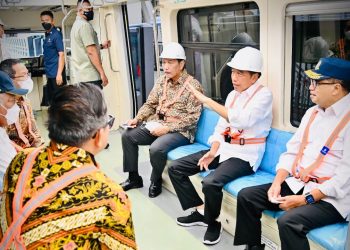 Jajal LRT Jabodebek, Presiden Jokowi: Sangat Cepat dan Tanpa Masinis