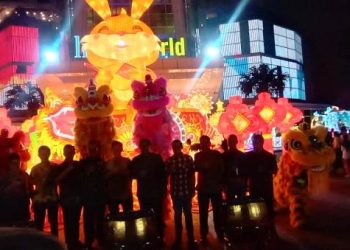 Terbesar di Indonesia, 880 Lampion Hias Mal Living World Alam Sutera