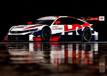 Honda Tampilkan Honda Civic e:HEV dan Honda ZR-V Dengan Sports Accessory Concept