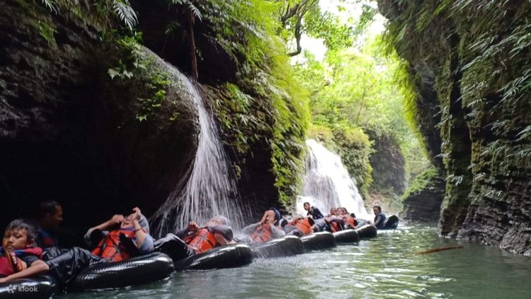 Satirah River Tubing, Pangandaran, Jawa Barat. (NET)