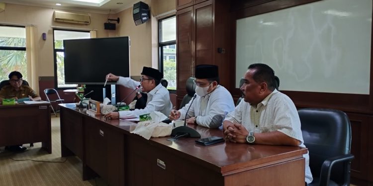Rapat dengar pendapat Komisi II Kabupaten Tangerang. (RIK)