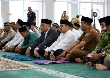 Hadiri Tangsel Mengaji, Walikota Tangsel: Momen Tingkatkan Kualitas Diri