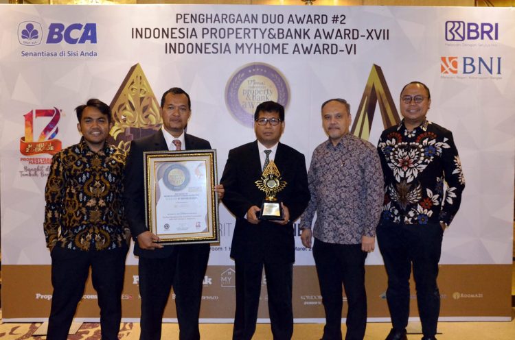 Modernland Cilejit meraih Penghargaan Indonesia Property & Bank Award (IPBA) XVII. (IST)