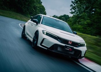 All New Honda Civic Type R Pecahkan Rekor Mobil FWD Tercepat di Sirkuit Nurburgring