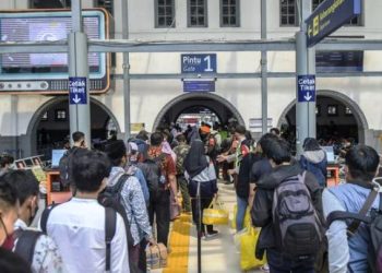 Puluhan Ribu Pemudik Mulai Masuk Jakarta