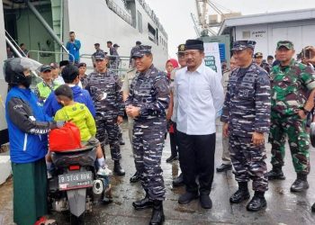 Kapal Perang TNI-AL Dipakai Mudik Gratis