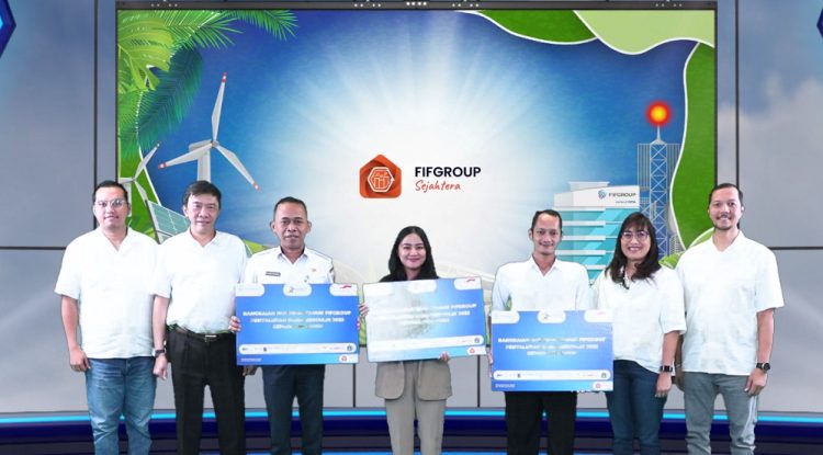 FIFGROUP salurkan dana bergulir yang ditujukan bagi 734 UMKM. (IST)