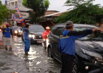 Hujan Deras Guyur Kota Tangerang, Pemkot dan Warga Siaga Banjir
