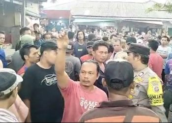 Penertiban PKL Pasar Sepatan Nyaris Ricuh