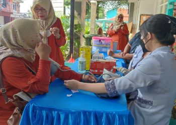 PKK Kelurahan Pakualam Diedukasi Bahaya HIV AIDS dan Cek Kesahatan Gratis