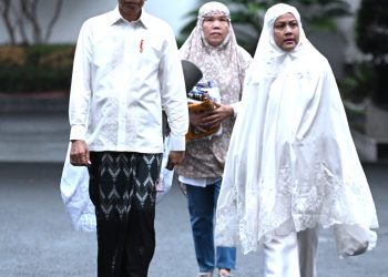 Presiden dan Ibu Iriana Salat Iduladha 1444 H di Istana Yogyakarta Bersama Masyarakat