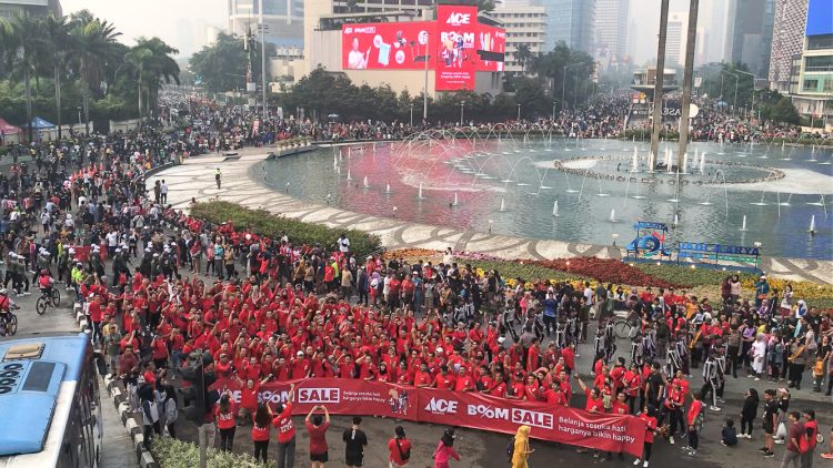 Aksi Kebersihan ACE di Bundaran HI, Jakarta. (IST)