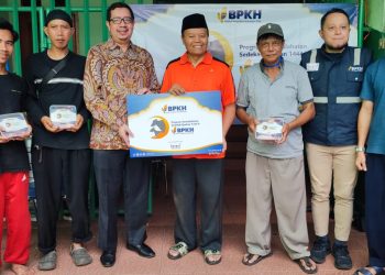 BMM-BPKH Salurkan Ribuan Paket Kurban dan Rendang Kaleng ke Wilayah Tinggi Stunting 