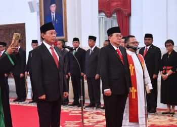 Presiden Jokowi Lantik Dua Anggota Wantimpres
