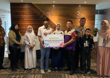 BMM-Bank Muamalat Salurkan Beasiswa untuk Ratusan Anak