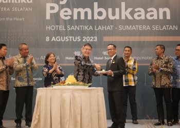Berlokasi di Jantung Kota, Hotel Santika Lahat Resmi Beroperasi