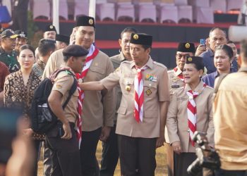 Menpora Dito Dampingi Presiden Jokowi Sapa Peserta Raimuna Nasional 2023 di Buperta Cibubur
