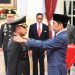 Presiden Jokowi Lantik Agus Subiyanto sebagai KSAD di Istana Negara
